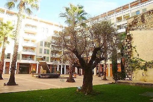 Port Nicea Residence Apartment